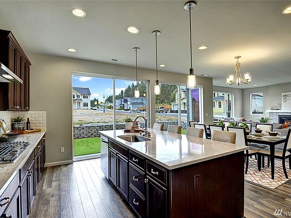 3rd image of 4147 Moonlight Ct