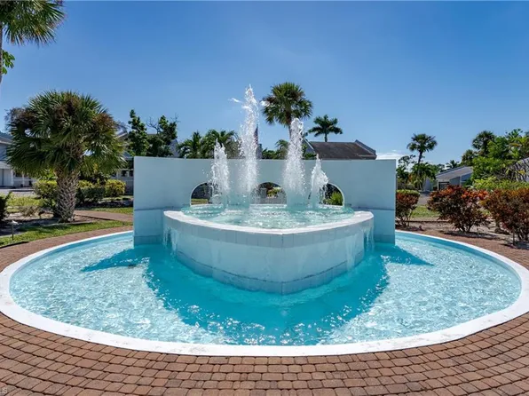 20 Watercolor WAY, NAPLES, FL 34113