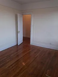 Rented by Roberto Guilbet, LREB