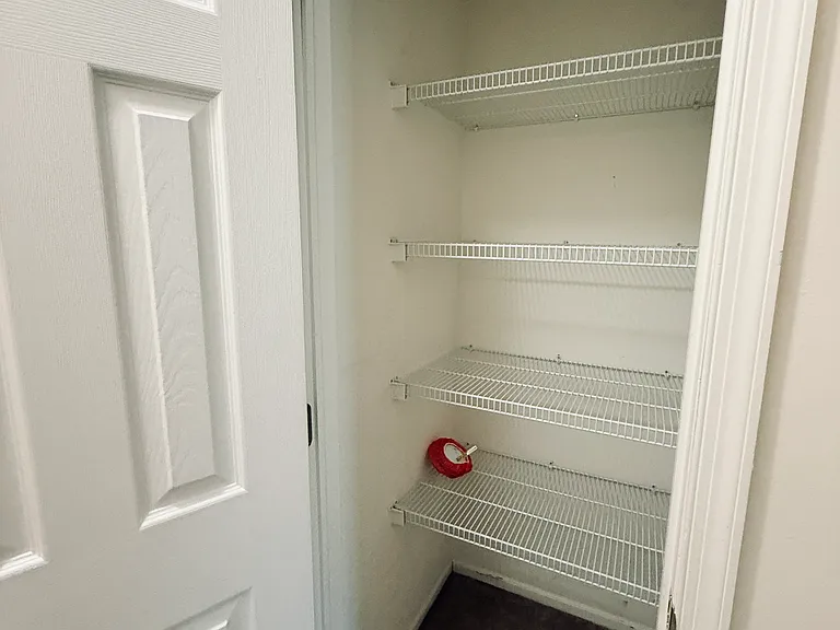 1688 Pinewind Dr — Photo 43