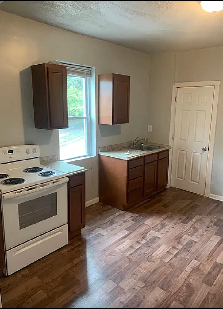 1 bed, $750 — Photo 2