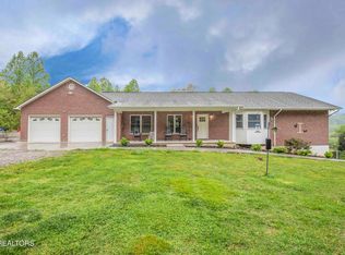 483 Pattie Gap Rd, Philadelphia, TN 37846