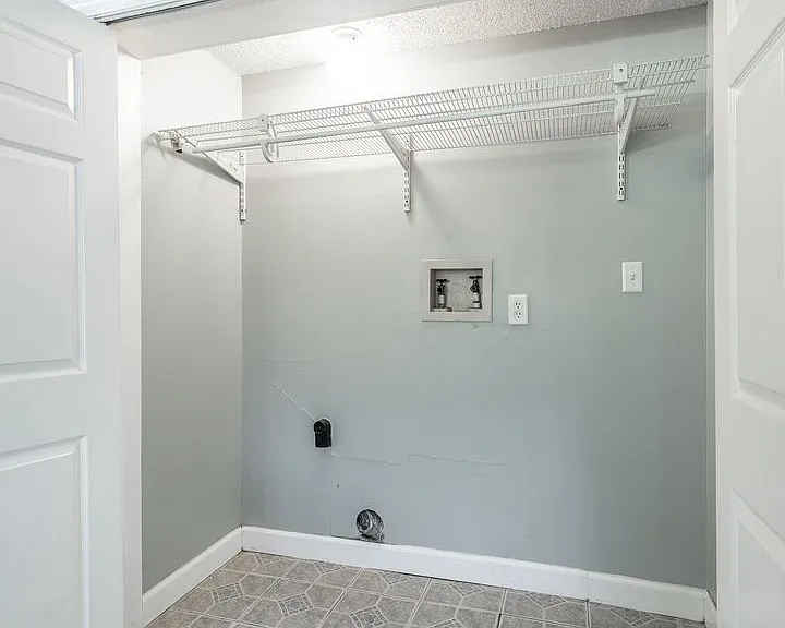 3508 Myrtle Ave — Photo 11