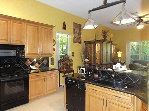 4th image of 6537 Arno Way