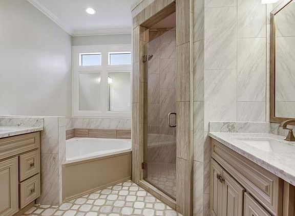 5th image of 1760 Pratt Dr