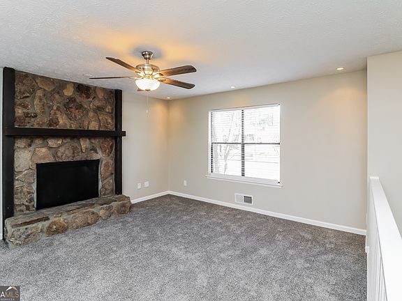 4th image of 4933 Brookside Way