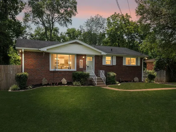 318 Jacksonian Dr, Hermitage, TN 37076