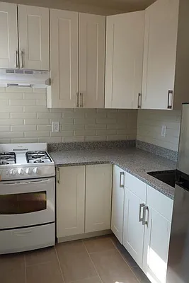 Rented by CG Realty | media 44