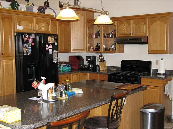 5th image of 86 Kathy Dr
