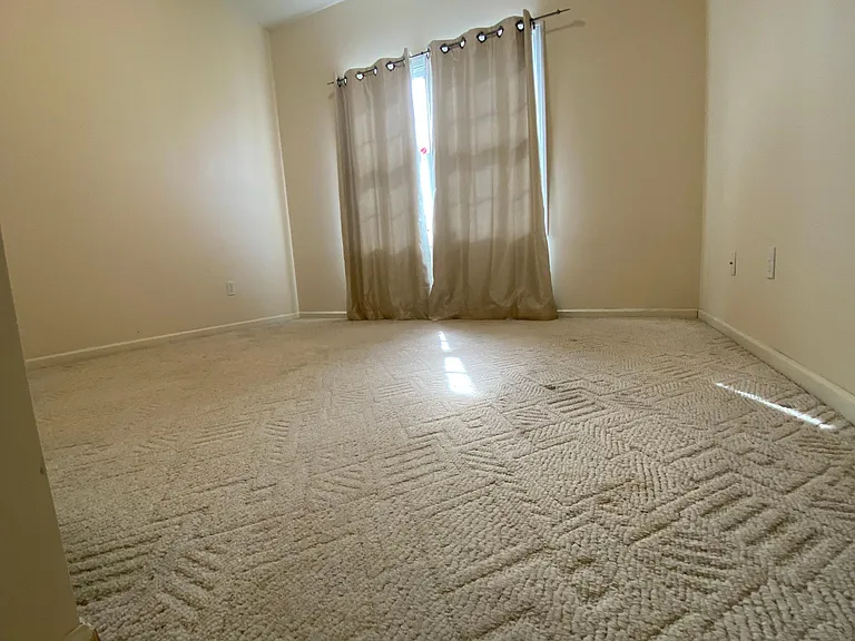 123 Cobblestone Cir — Photo 21