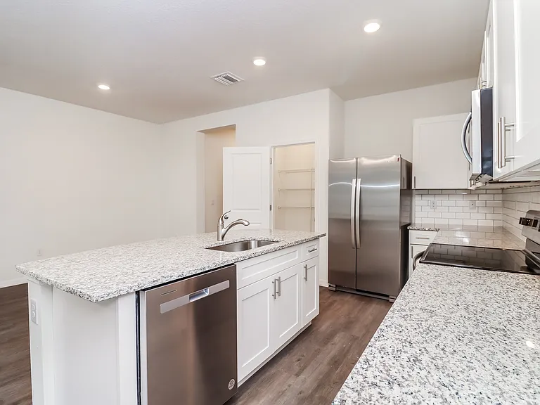 11882 Mountain Retreat Ln — Photo 8