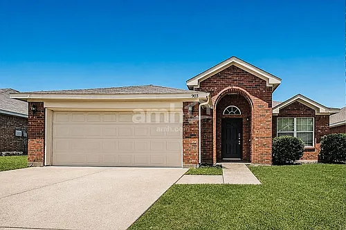 903 Plumeria Dr Photo 1