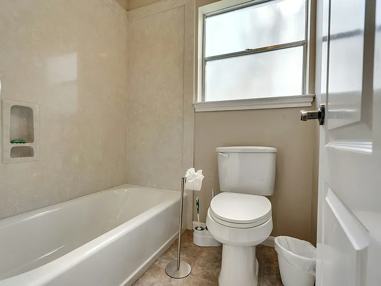 8402 Matthews Ln #1 — Photo 71