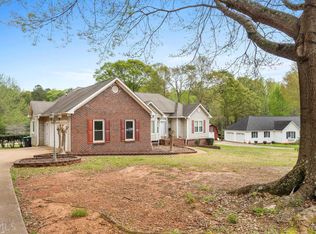 168 Manley Dr, Hampton, GA 30228