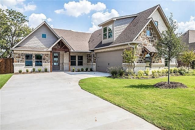 1st image of 2419 Remuda Dr