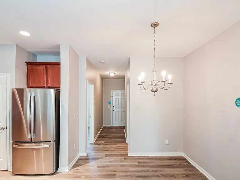 2203 Sunny Cove Dr — Photo 6