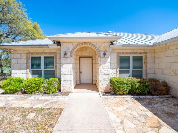 1038 Cielo Springs Dr, Blanco, TX 78606