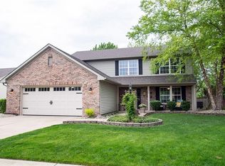 12972 Whitehaven Ln, Fishers, IN 46038