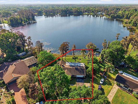 4th image of 700 DRUID WAY