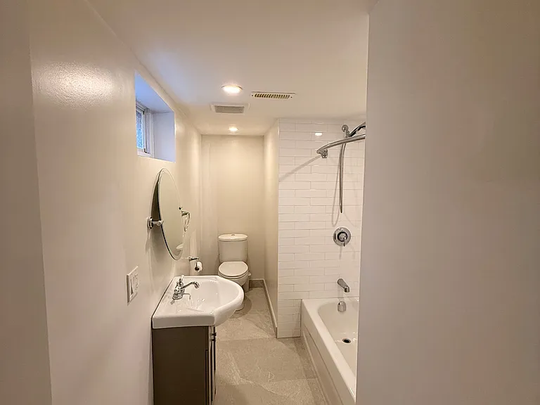 255 Carson Dr #2 — Photo 9