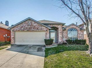 1318 Westview Dr, Garland, TX 75040