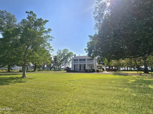 725 Griffin Swamp Road, Elizabeth City, NC 27909
