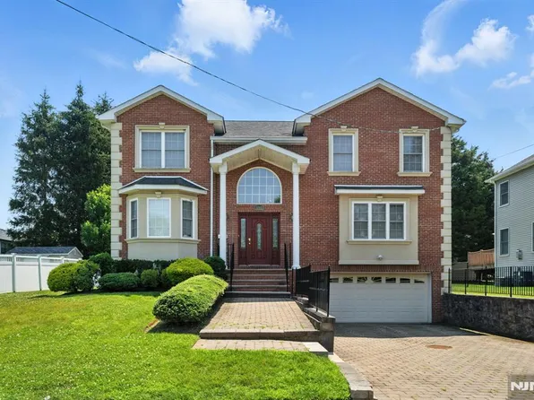 198 John St, Oradell, NJ 07649