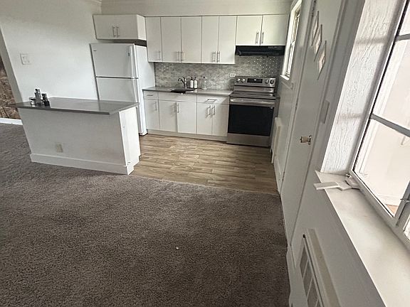 3rd image of 45 Troy Ln #1