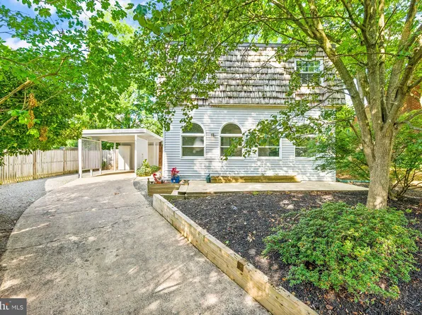 921 N Jacksonville St, Arlington, VA 22205