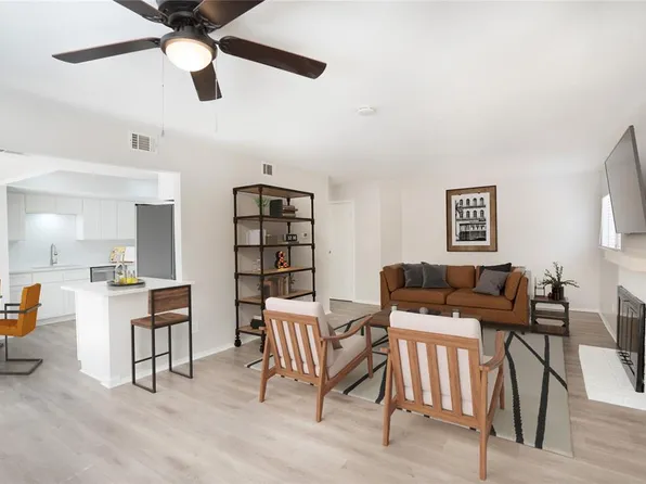 2101 N Red Cedar Cir, The Woodlands, TX 77380