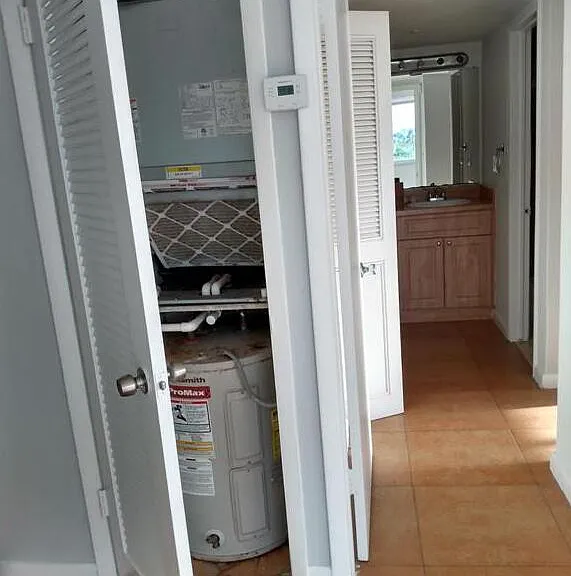 8001 Crespi Blvd #5C — Photo 7