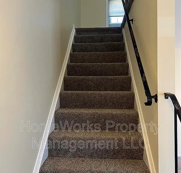 462 Norvelle Ct — Photo 21