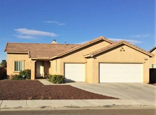 11570 Maywood St, Victorville, CA 92392