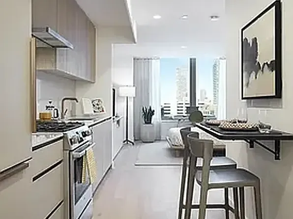 3 Court Sq, Long Island City, NY