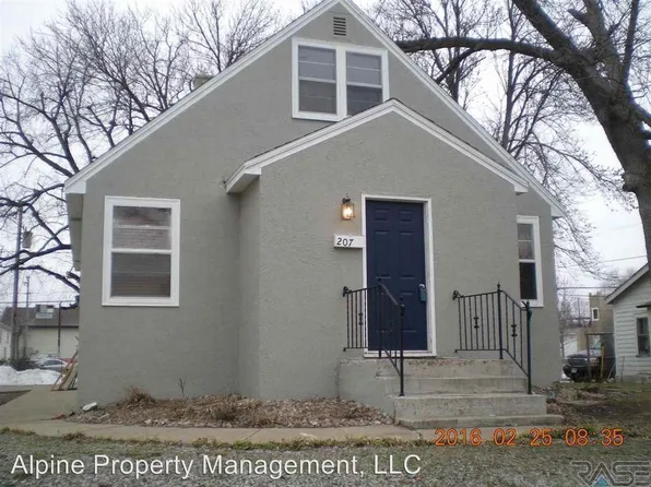 207 S Garfield Ave, Sioux Falls, SD 57104