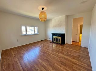147 Oneida St APT 2, Pittsburgh, PA 15211