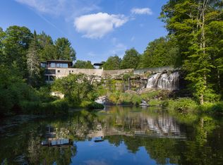 215 Mill Rd, Rhinebeck, NY 12572