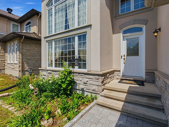 3rd image of 5 B Kemp Dr