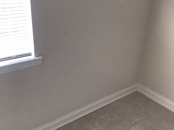 5th image of 6885 Woodley Dr