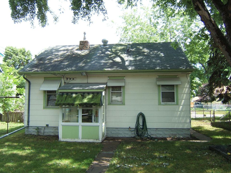 2nd image of 4523 Bryant Ave N