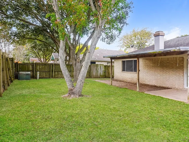 22831 Capitol Landing Ln — Photo 11