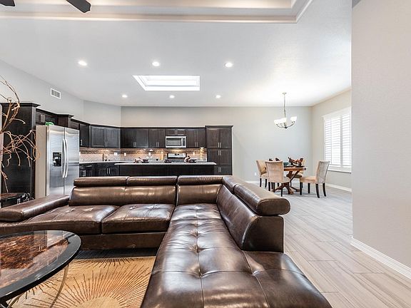 4th image of 14565 Tierra Burgos Ave