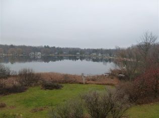 W Chilberg Rd, Scottville, MI 49454