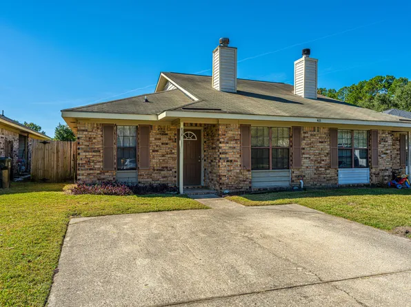 415 Erskine St #A, Ladson, SC 29456