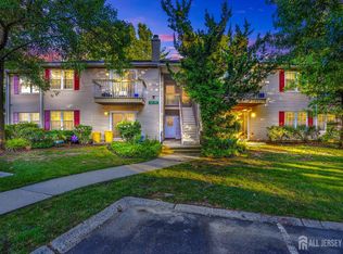 167 Applegate Ln, East Brunswick, NJ 08816