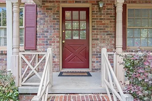 4682 Sharon Valley Ct — Photo 3