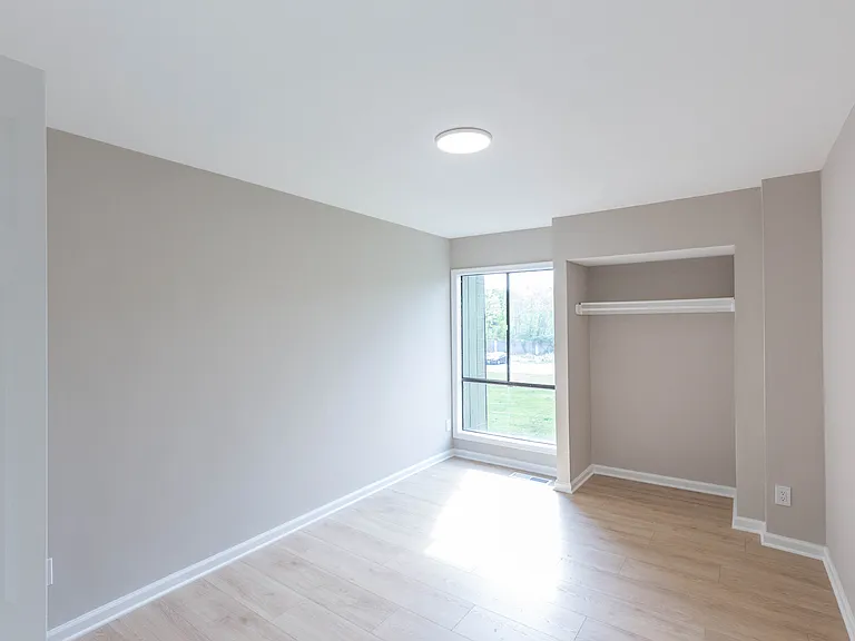 7914 Towerbell Ct — Photo 22