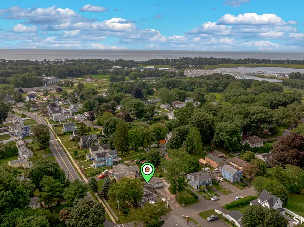 29 Indian Neck Avenue, Branford, CT 06405