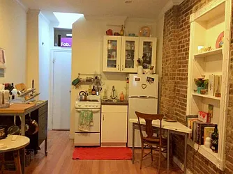 Rented by DYNAMIC REALTY OF NEW YORK CORP