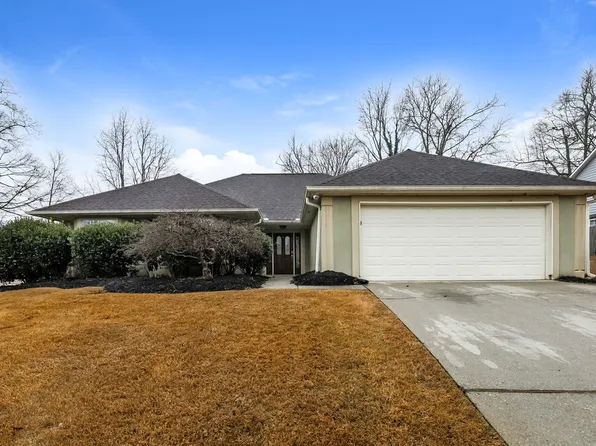 93 Gleneagles Way, Fayetteville, GA 30215